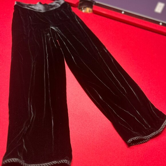 Vintage Black Velvet Halter Top – Size 10 - Picture 7 of 9